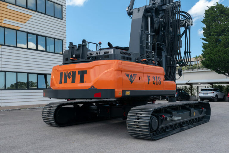 IMT NEW F218 excavator-mounted drill rig