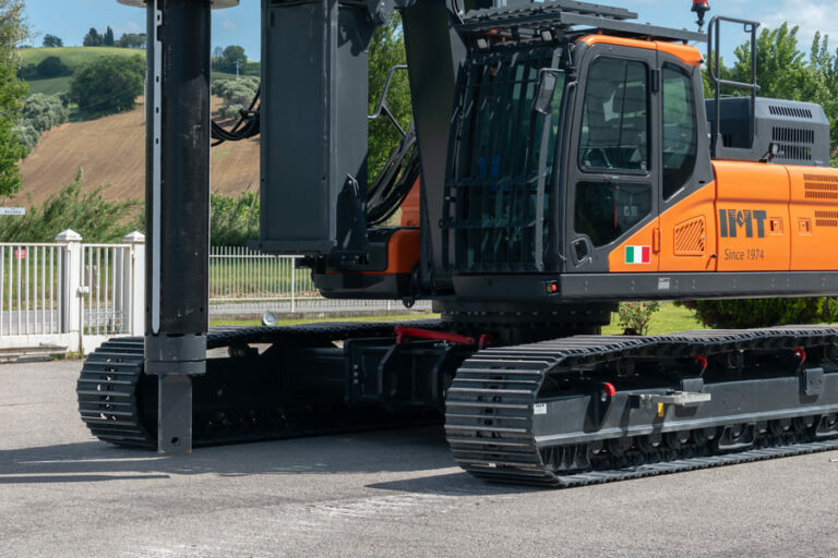 IMT NEW F218 excavator-mounted drill rig