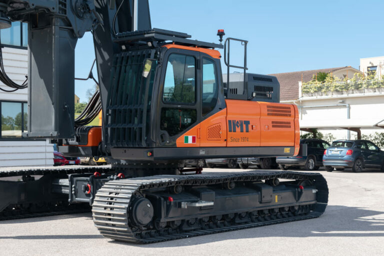IMT NEW F218 excavator-mounted drill rig