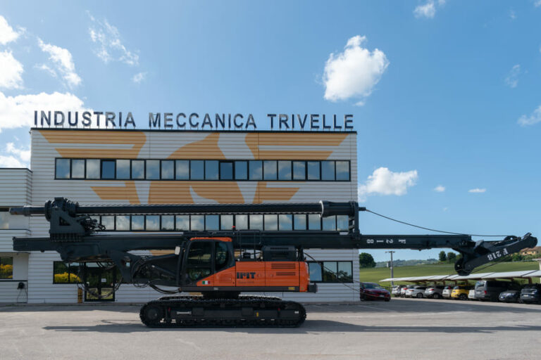 IMT NEW F218 excavator-mounted drill rig